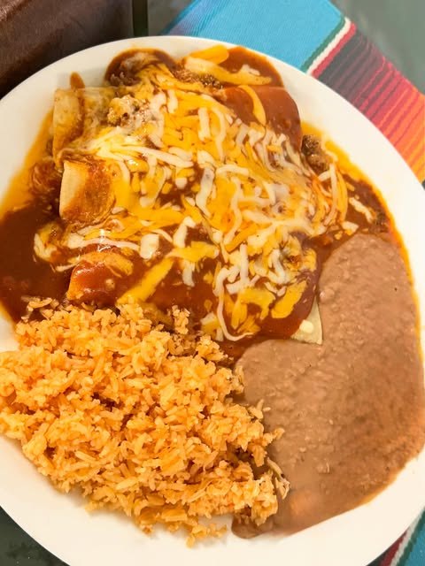 Enchiladas verdes plate